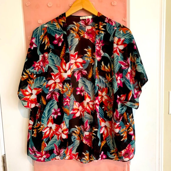 Kimono wrap - Picture 1 of 1